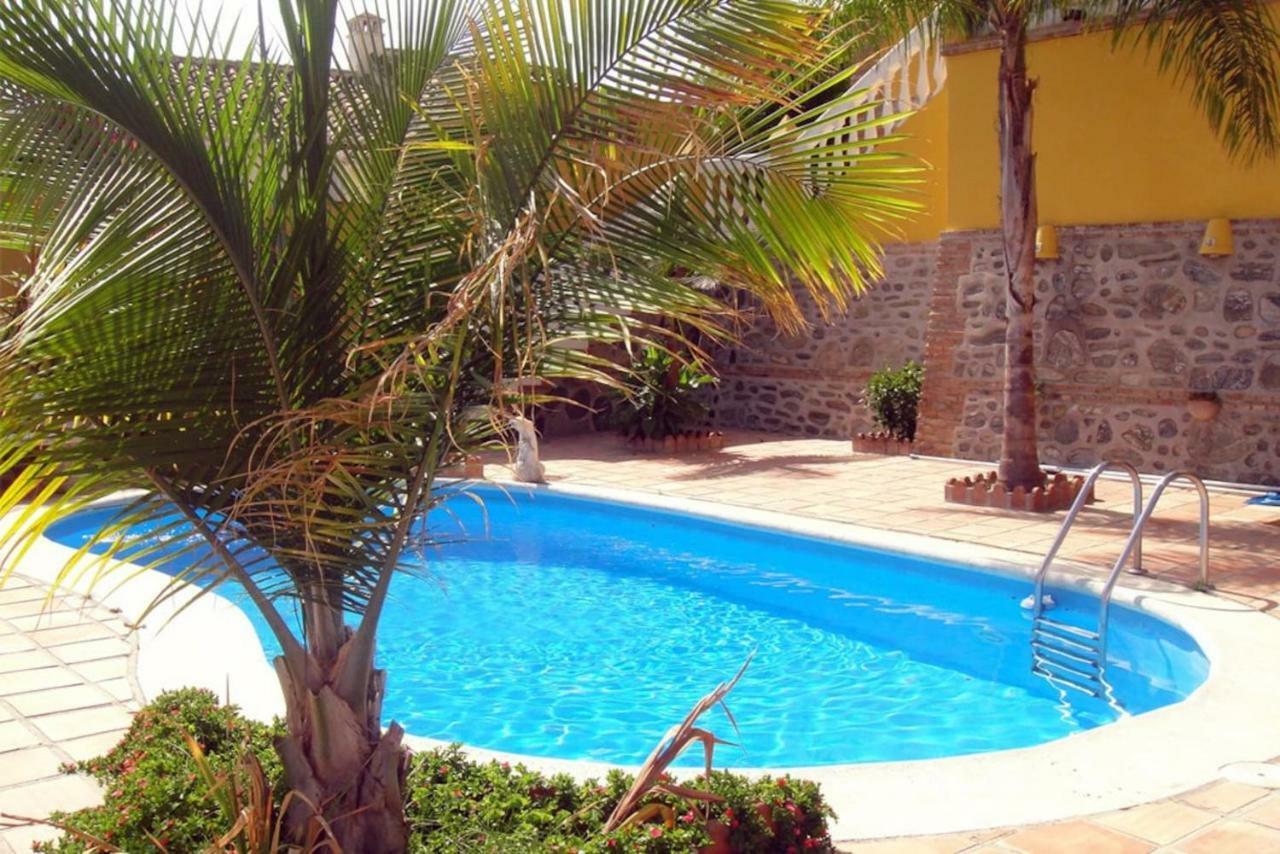 Chalet Con Piscinas Y Vistas De Ensueno Almunecar Luaran gambar